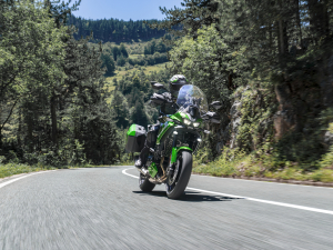 Kawasaki Versys 900